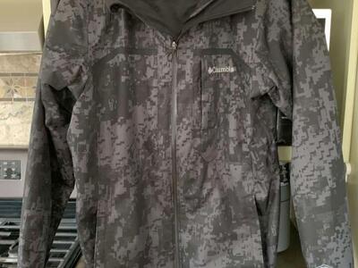 Columbia Rain Jacket, Like New