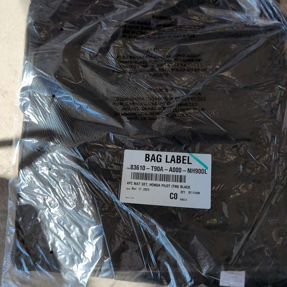 2024 Honda pilot elite OEM floormats