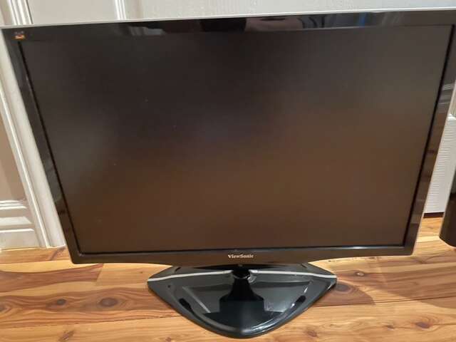 Viewsonic VX2262wm 22" Widescreen LCD Monitor