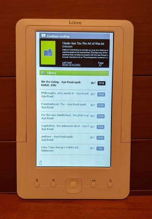 • Aluratek Libre Pro ebook reader