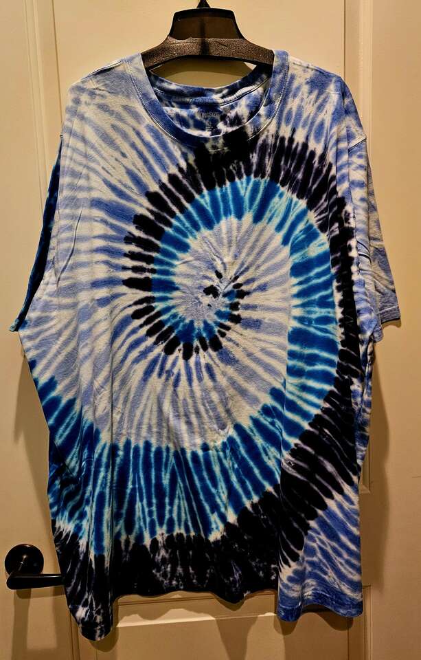 TIE -DYE SHIRTS!!