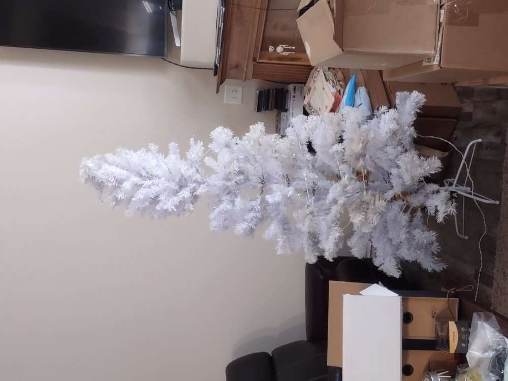 Christmas tree with lights 7ft