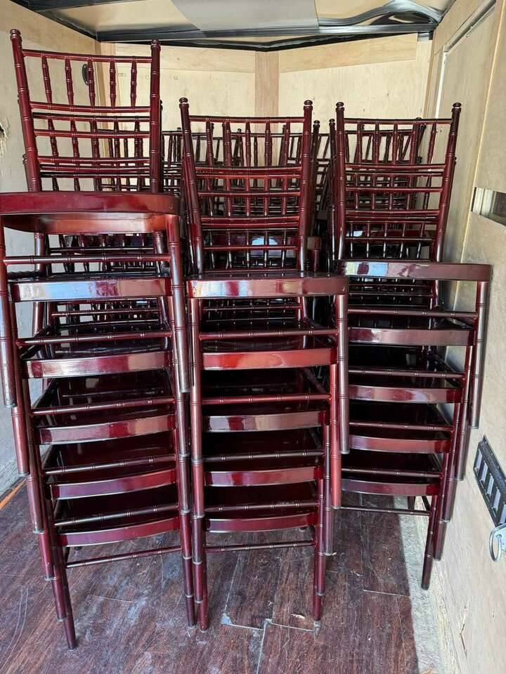 fancy chairs for rent