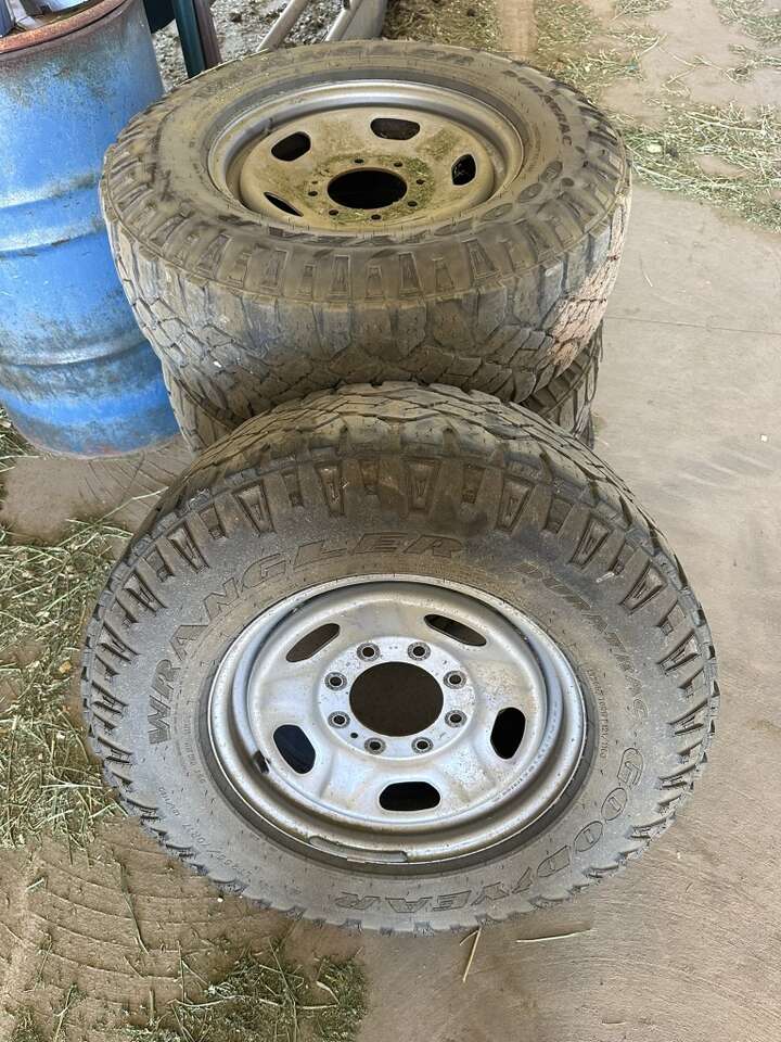 F350 Wheels