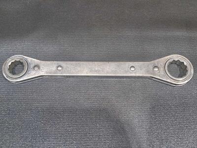 Mac Tools 17/21mm ratcheting wrench