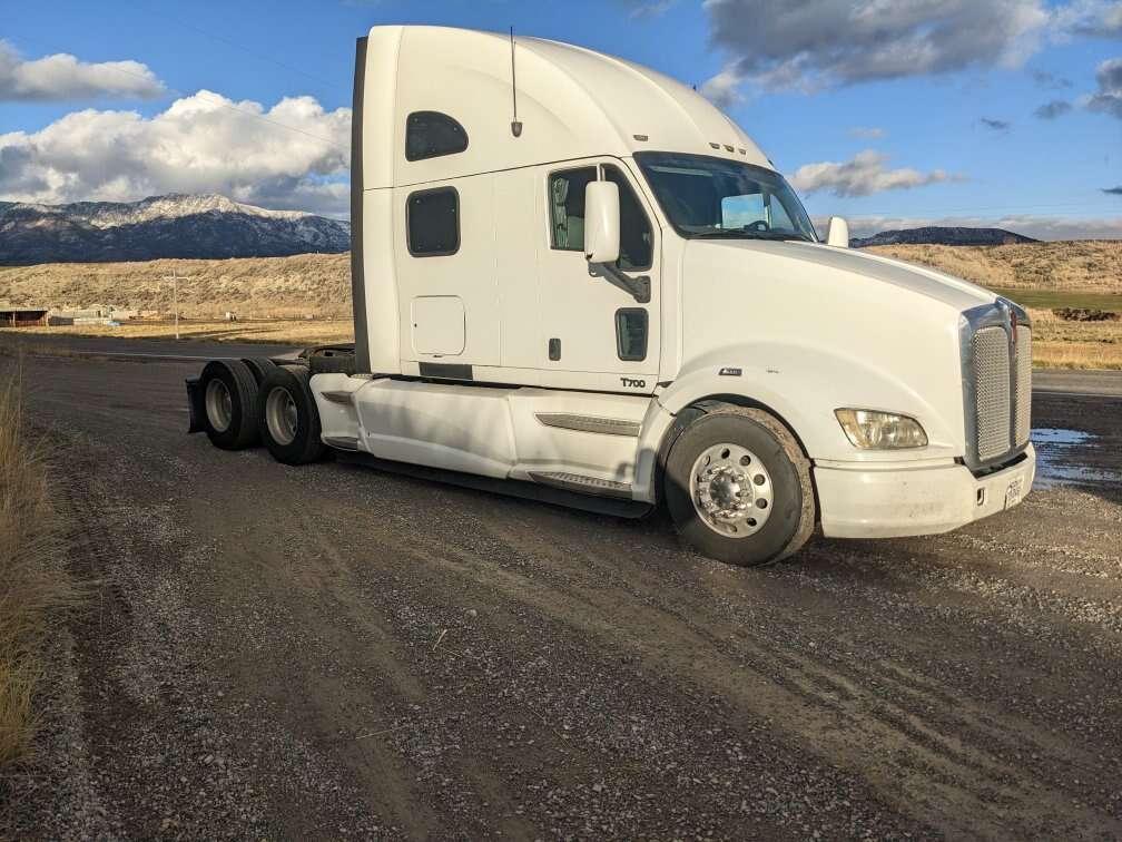2012 Kenworth T700