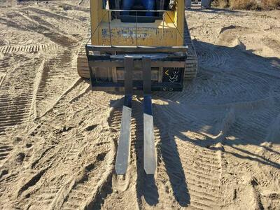 Brand NEW 48" skid steer pallet Fork attachment