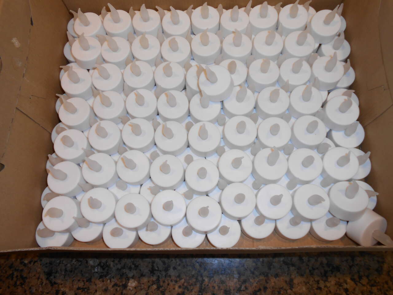 142 Working Tea Lights