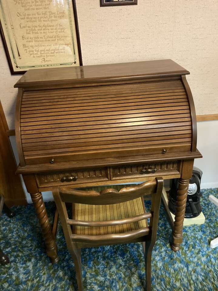 Roll Top Desk And Chair Furniture