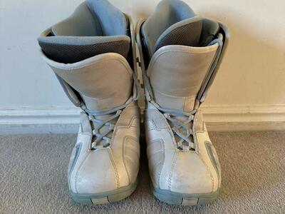 Ride Womens Snowboard Boots 10