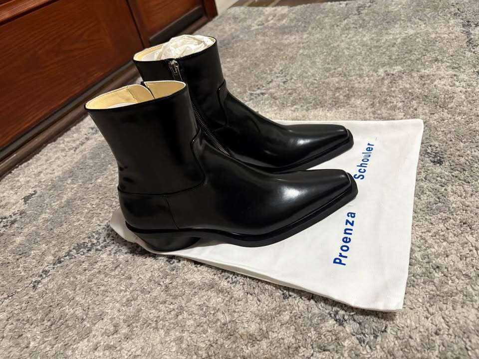 Brand new Proenza Schouler Bronco Calfskin Ankle boots size 38 in Draper $300 cash/venmo