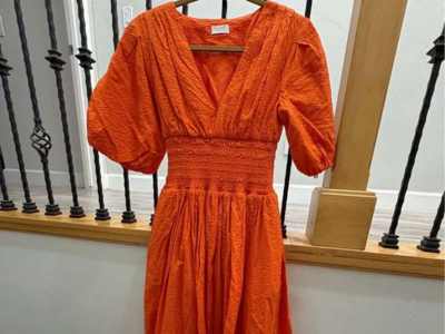 AYR “Extra Extra” in Cara Cara orange color women’s size Small Midi Dress $80 cash/Venmo in Draper