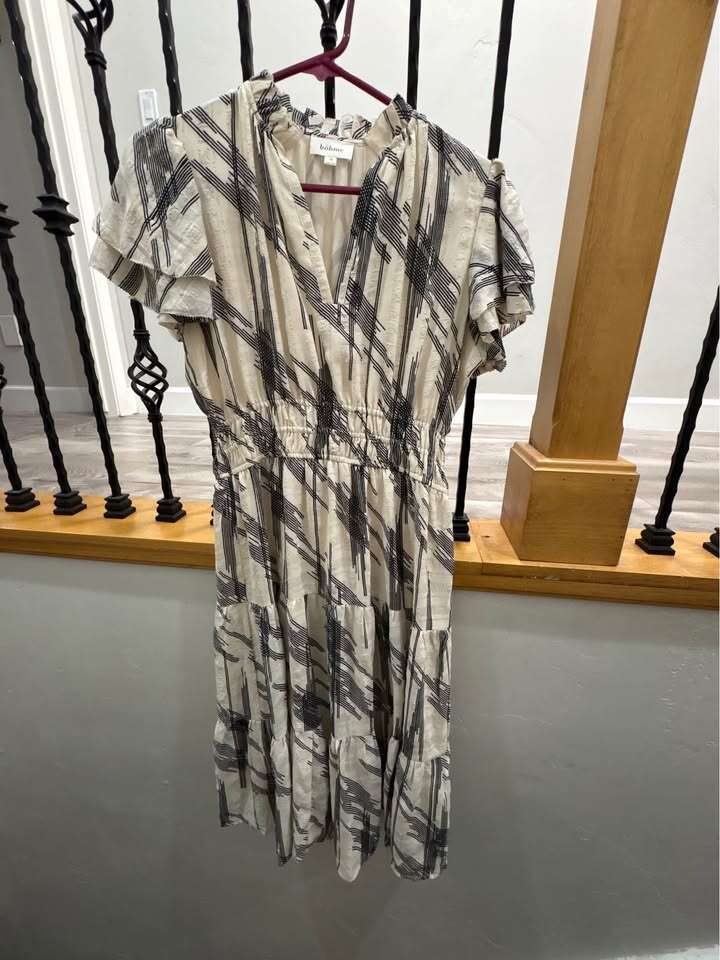 bohme Mikaela Abstract Midi Dress women’s size Medium $60 cash/venmo in Draper