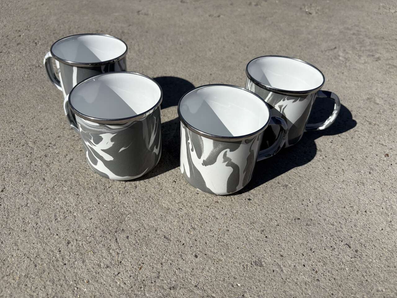 Set of 4 AIRSTREAM Pottery Barn Marbled Enamel 12oz  tumblers cups glasses $25 cash/venmo in Draper