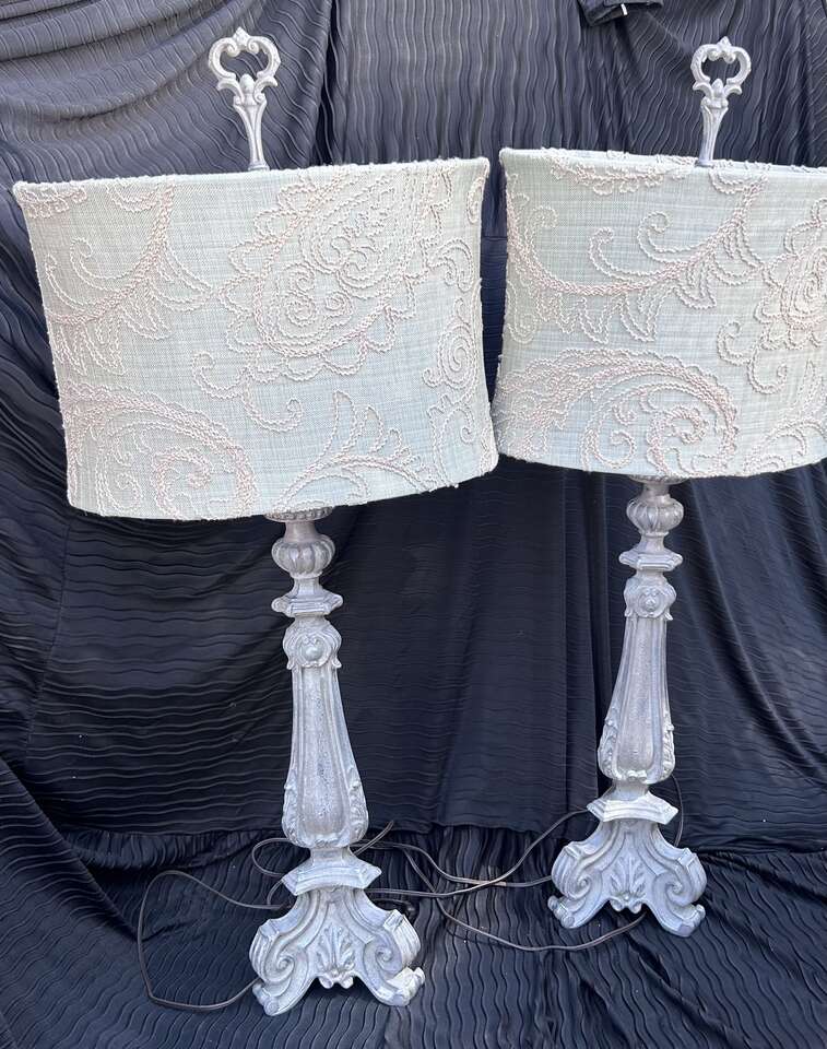 38" tall metallic distressed gray set of lamps $100 cash/venmo in Draper