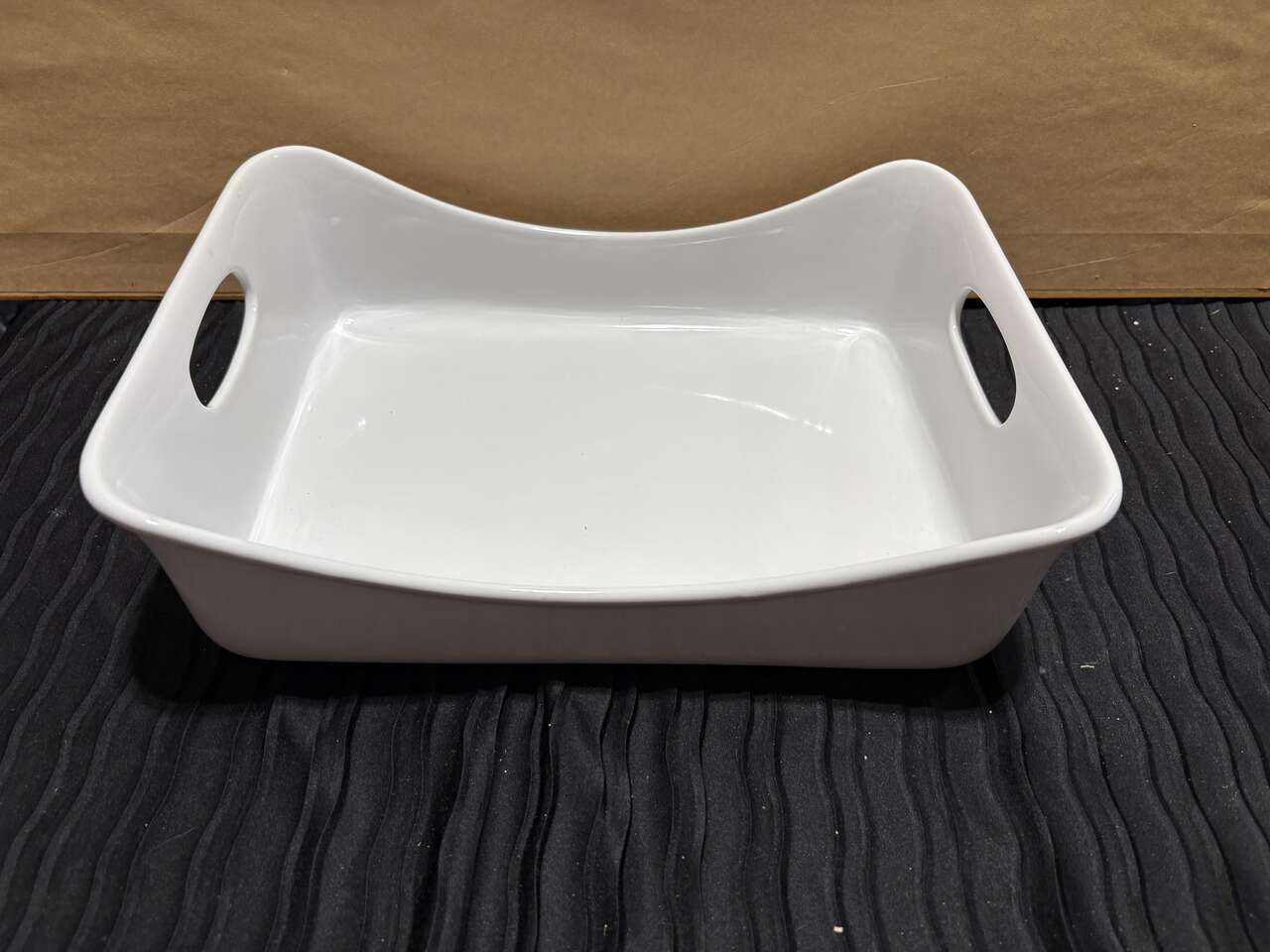 Rachael Ray solid glaze ceramics bakeware 9" x 12" rectangular baking dish $15 cash/venmo in Draper