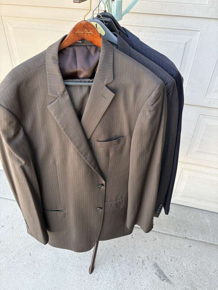 Men's suits size 50L with pants size 45x 32. Pant can be altered. In Draper $100 each cash/venmo