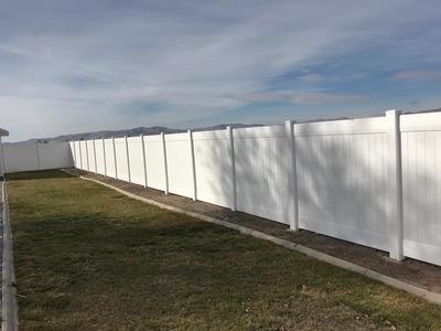 PREMIERE VINYL FENCE