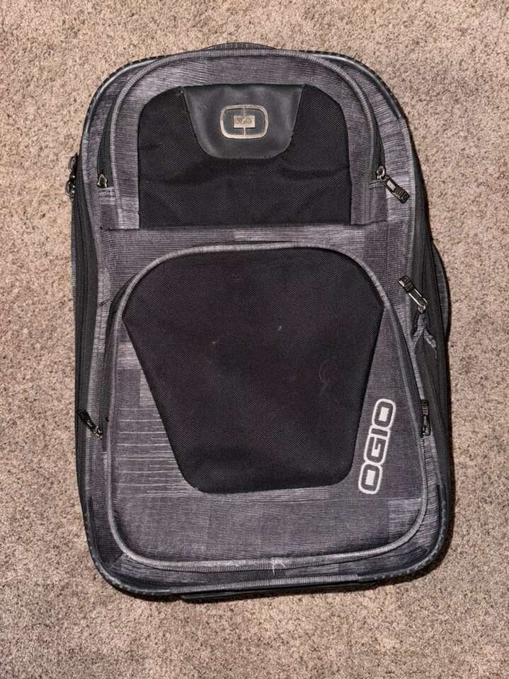 OGIO Luggage - Carryon Kickstart 22