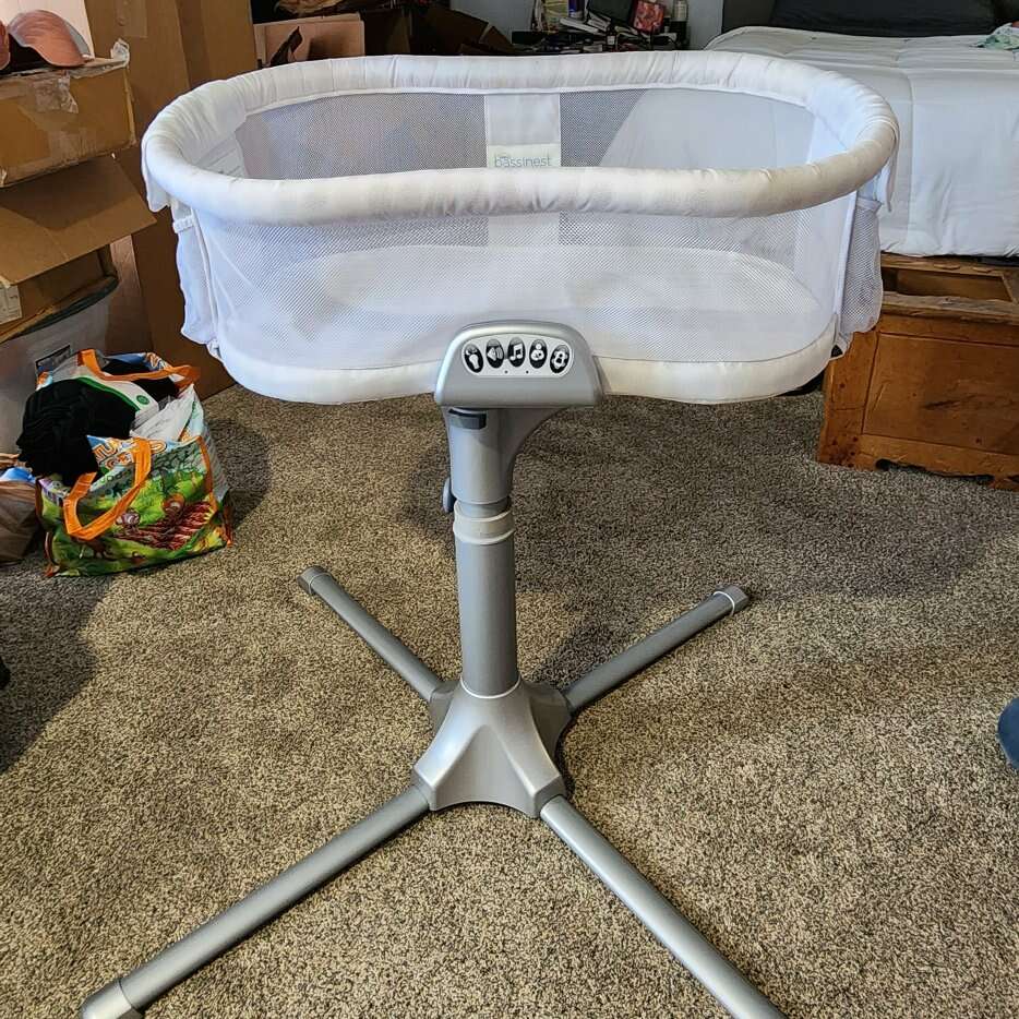 Halo swivel Baby