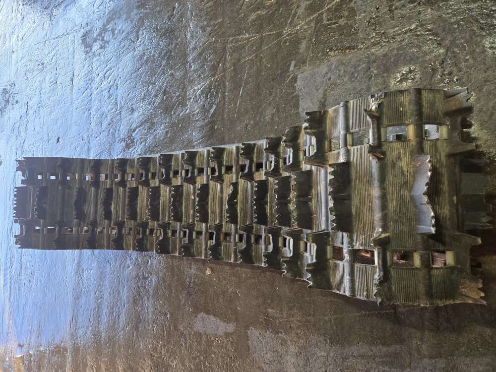 #1602- 303 Arctic Cat  151" x 15" x 2" Track