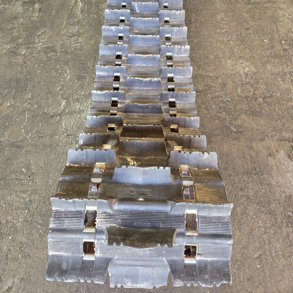 9919M Skidoo Camoplast Challenger 151"x16"x2"