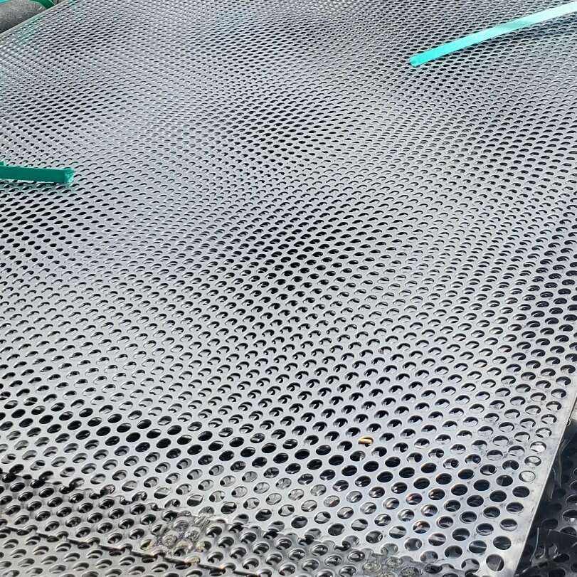 Round-performance steel plate