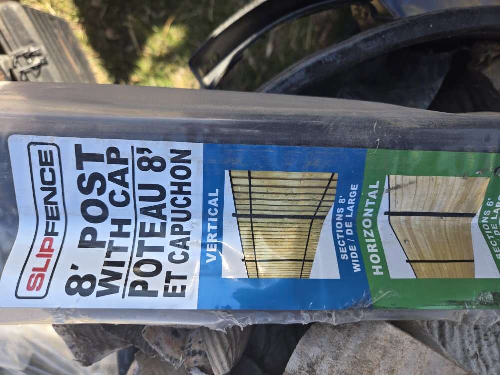Slip Fence 8' post with cap
