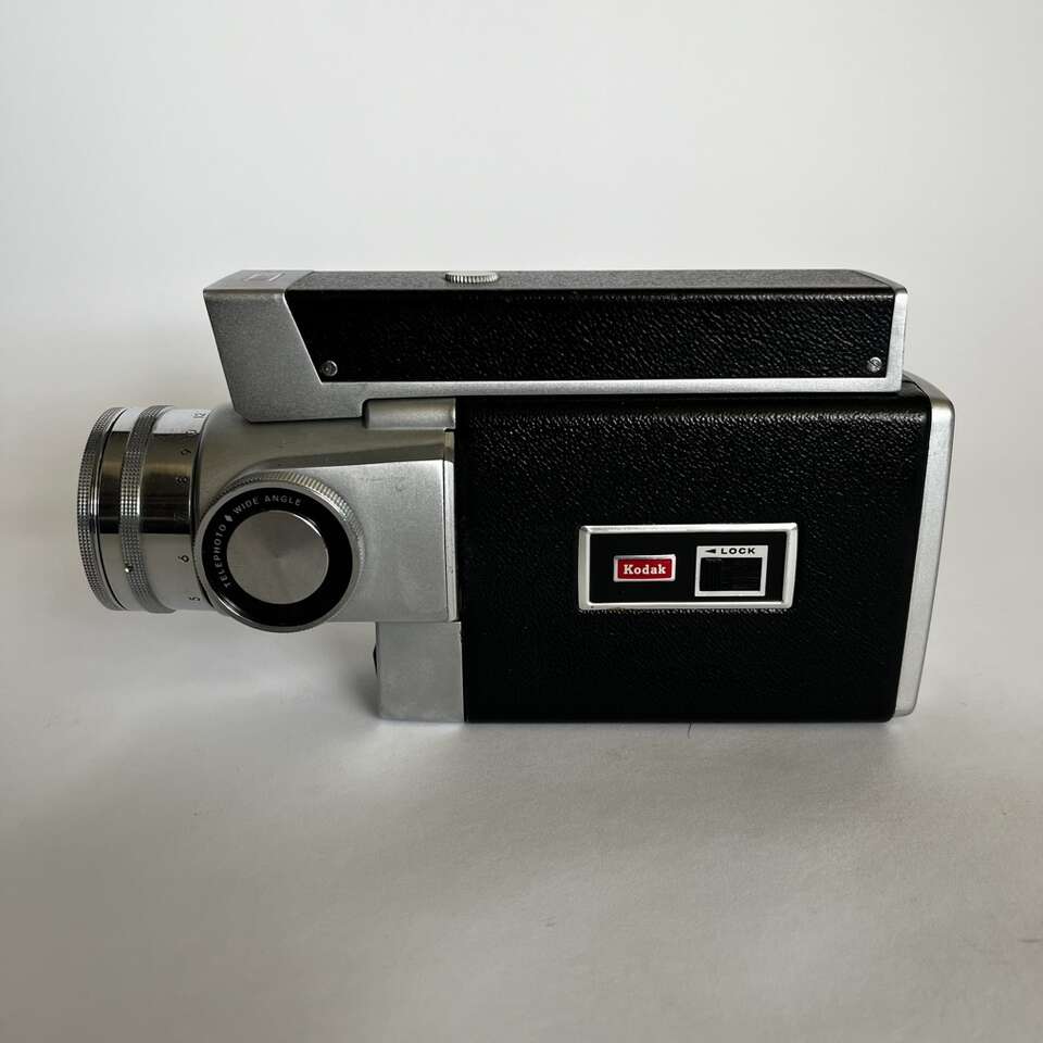 Kodak Zoom 8 Reflex Model 2 8mm