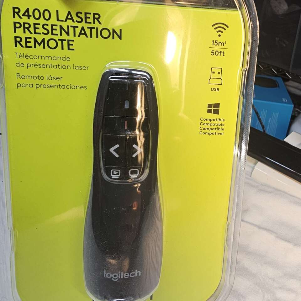 logitech R400 laser presentation remote