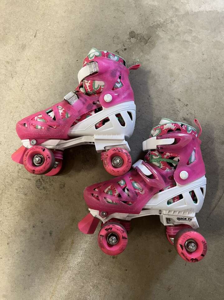 Roller Derby Roller Skates Adjustable Size 3-6