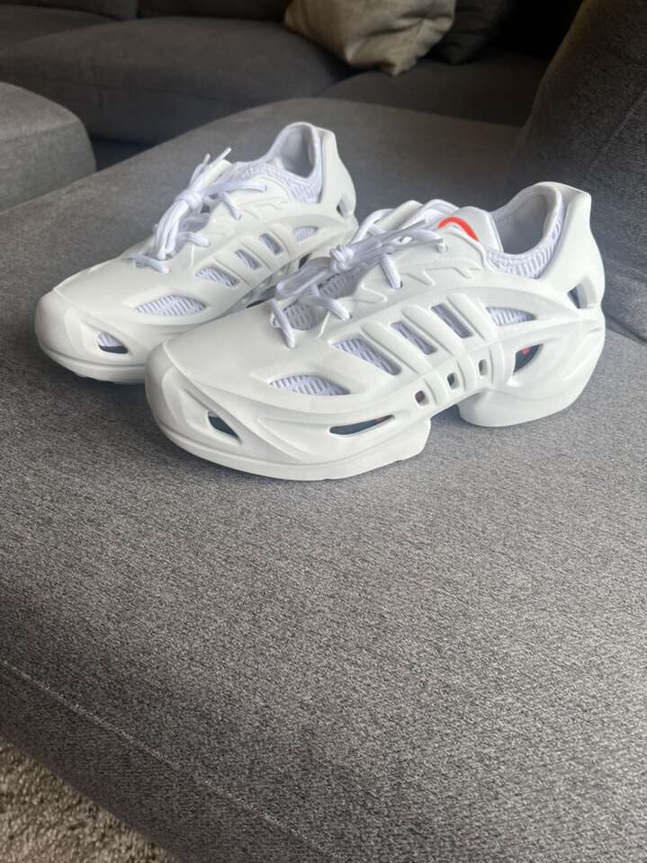 Adidas adiFOM CLIMACOOL Size 10 (NEW)