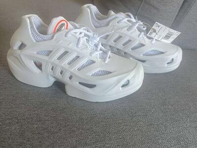 Adidas adiFOAM CLIMACOOL Size 8 (NEW)