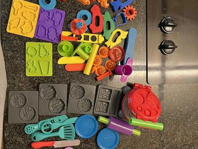 Play dough Accessories And Tools