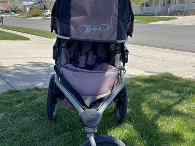 Bob REVOLUTION Jogger