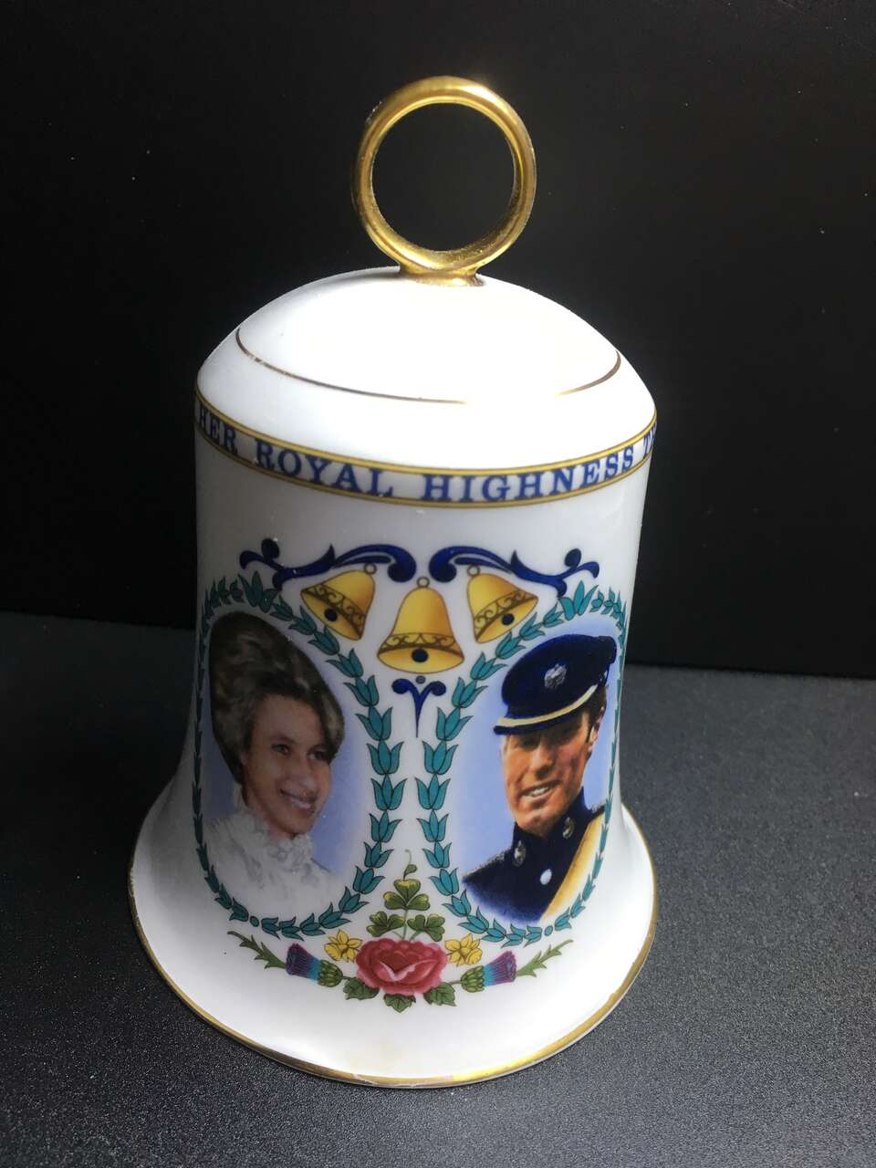 PRINCESS ANNE, MARK PHILLIPS MARRIAGE COMMEMORATIVE BONE CHINA BELL, 1973