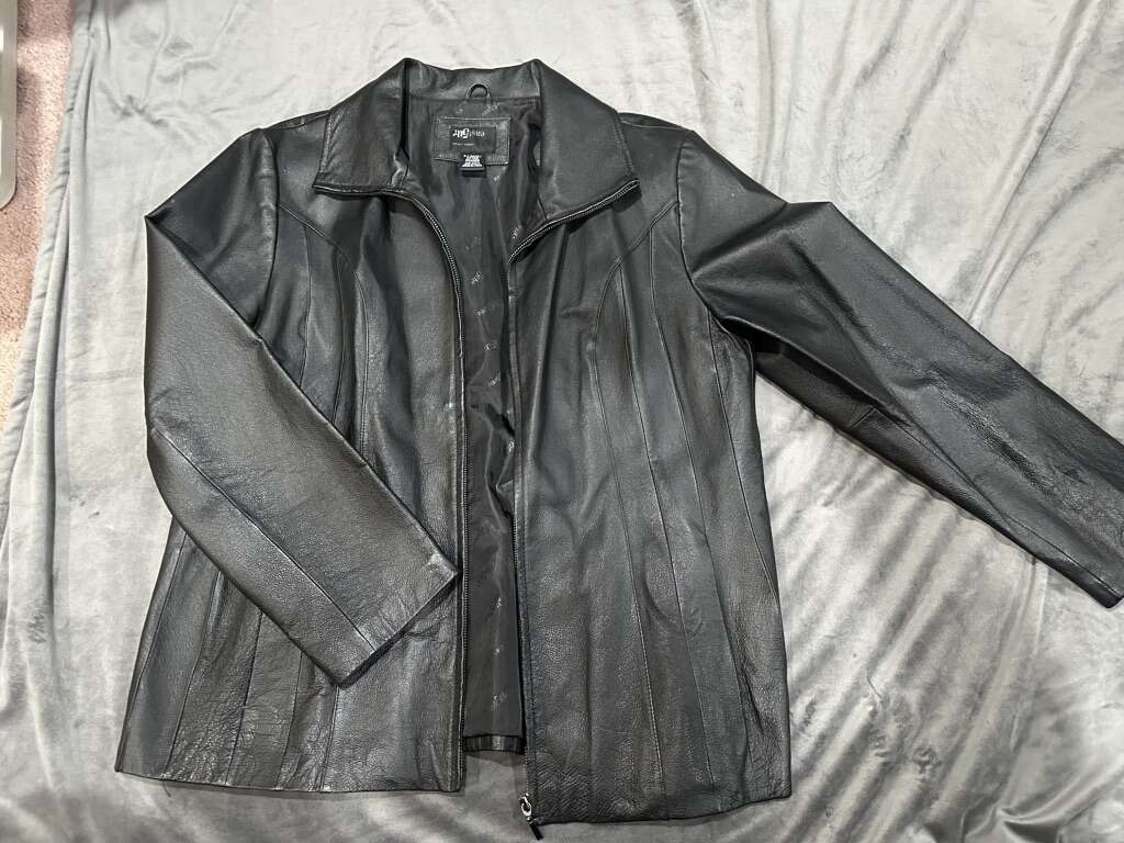 Women’s Leather Coat East 5th Size XL