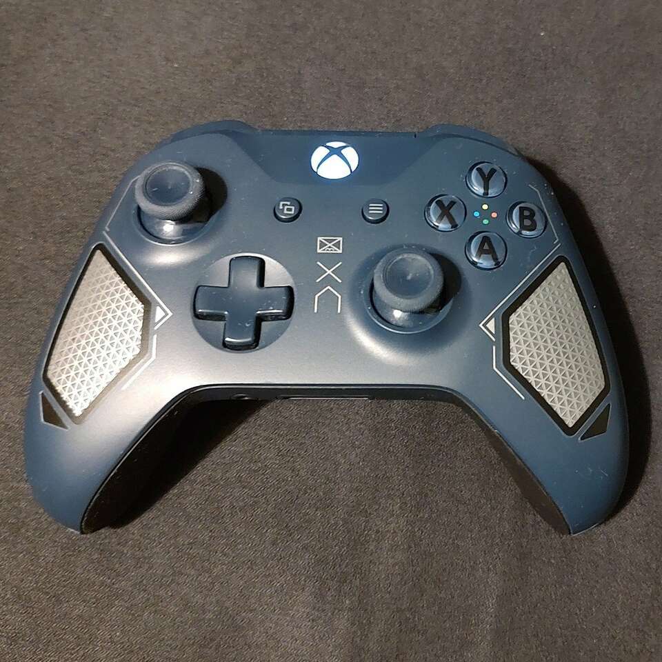 Xbox One Controller - Patrol Tech Special Edition