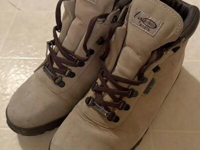 Vasque Sundowner Gore-Tex Hiking Boots Mens 8.5