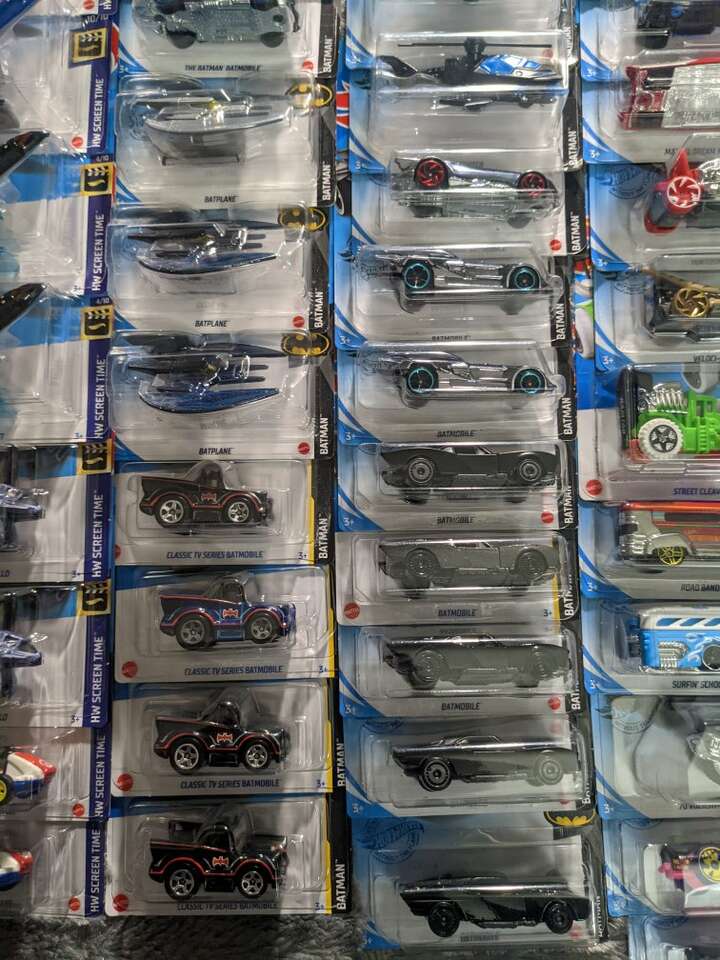 50+ Hot Wheels (Treasure Hunts + More) Rea… Toys