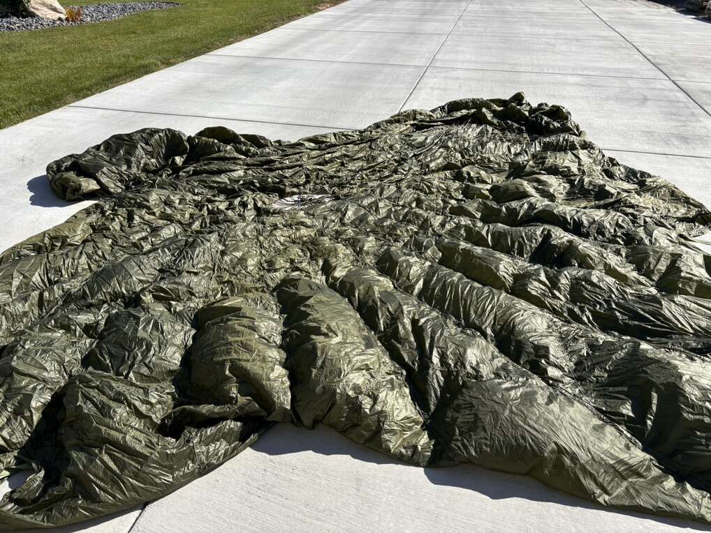35’ T-10 Personal Parachute