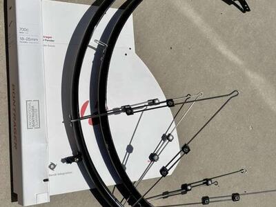 Bontrager NCS Fender Set
