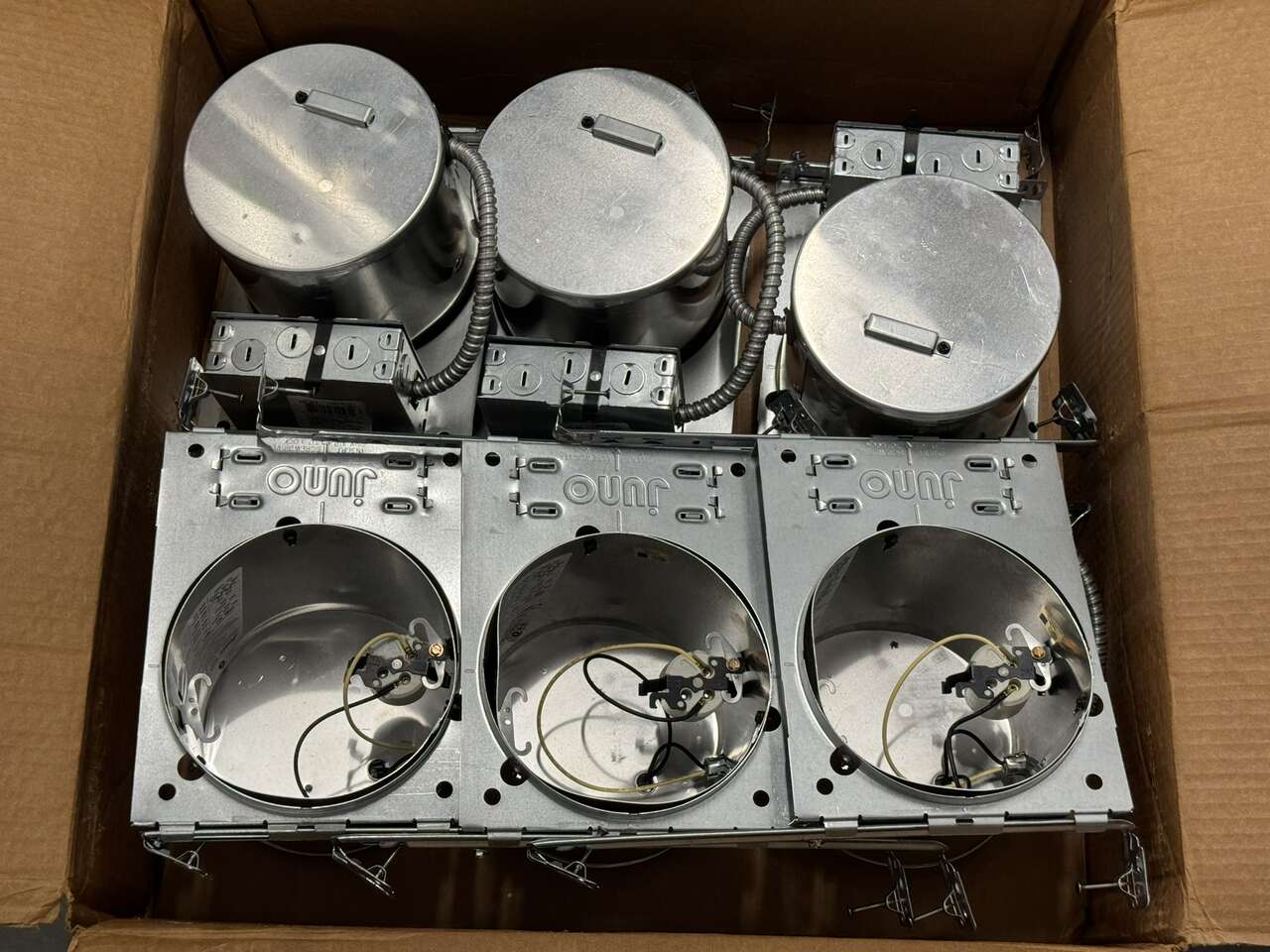 6-PACK of NEW JUNO 6" DOWN-LITES CAN-LIGHT HOUSING IC21
