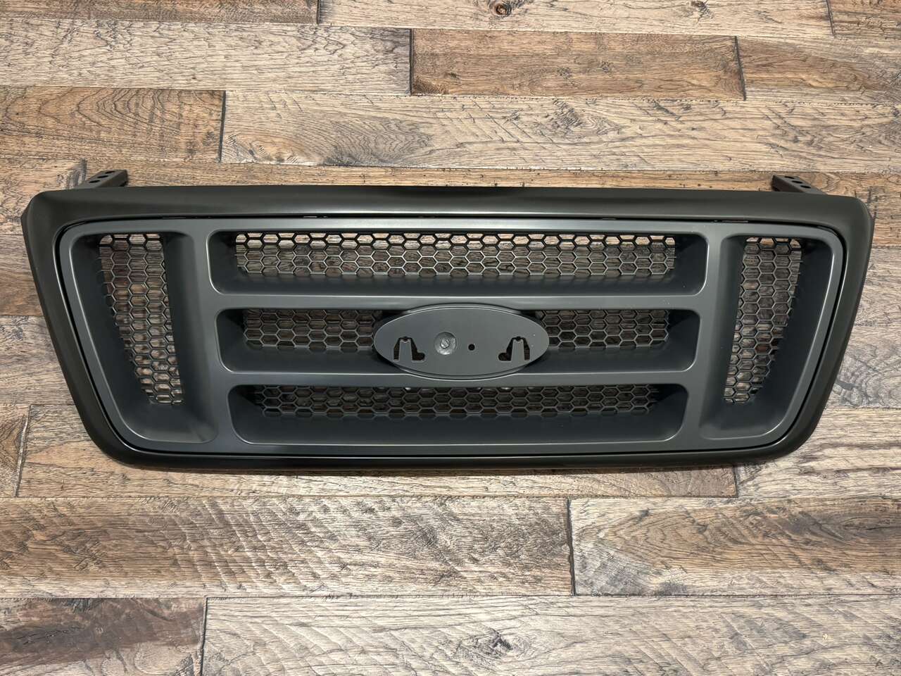 NEW GRILLE for 2004-2008 FORD F-150 TRUCK