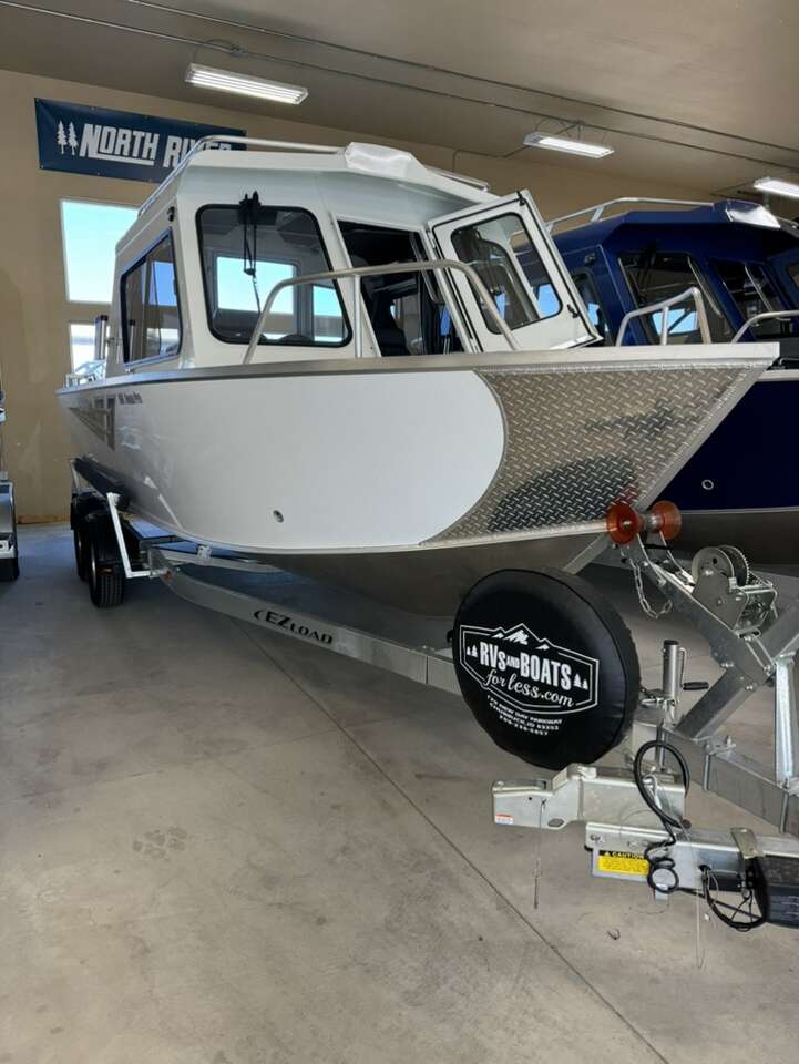 220 Ocean Pro Hewes Craft