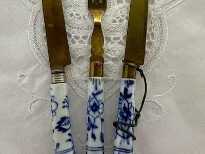 Blue Delft ~ Knives and Fork