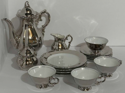 Bavarian Tea Set & Dessert Dishes ~ Rare~ Tirschenreuth ~ 22 Karat Gold