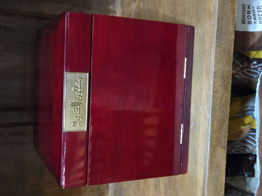 Red Lacquer Box with Arabian OUD Incense