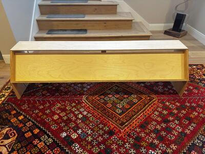 Sturdy display stand