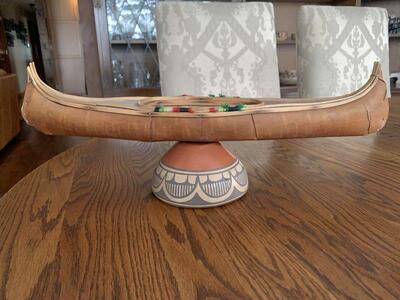 CHIPPEWA INDIAN MODEL WOODLANDS BIRCH BARK CANOE 18 INCHES